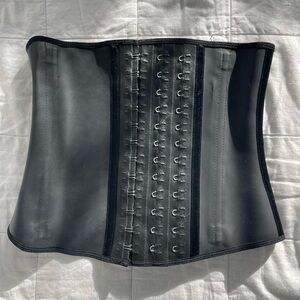 Ann Michell Black Latex Waist Trainer Corset - M